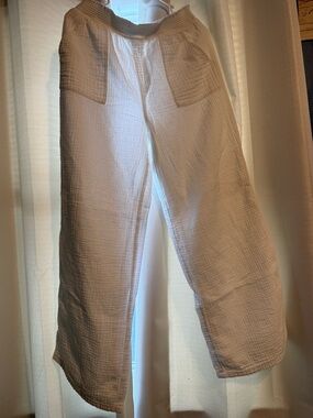SO White Linen Pants